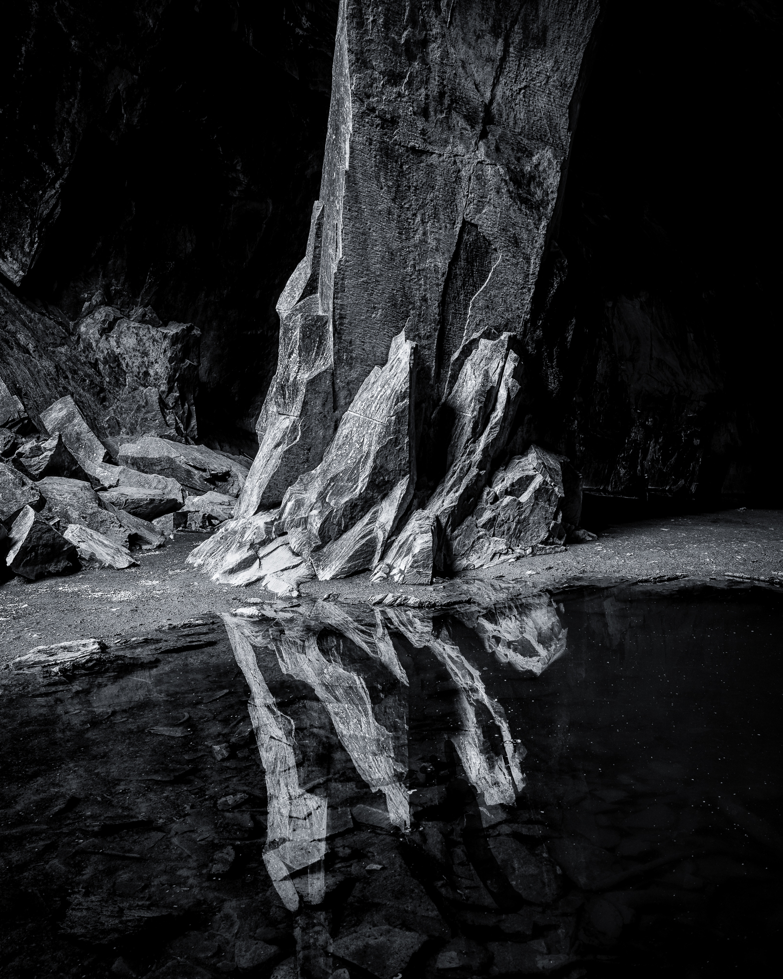 Mark Hetherington ARPS Deep Reflections