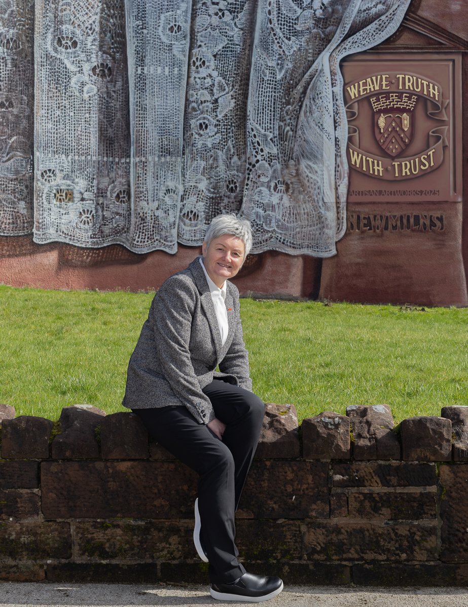 Lillian Jones MP By Heather Kerr LRPS