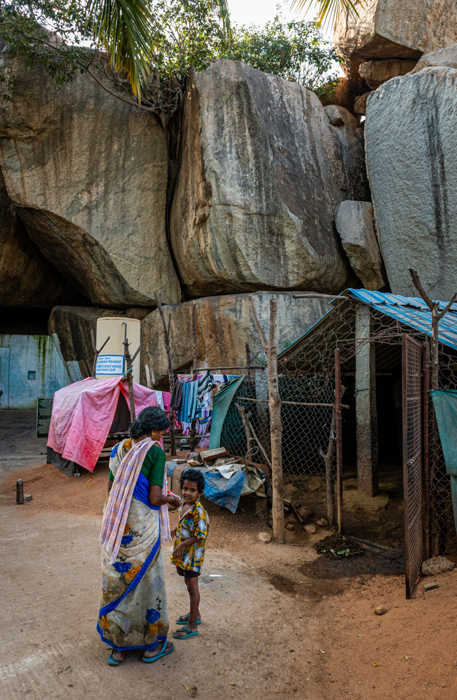 Village Under The Rocks, Hampi 