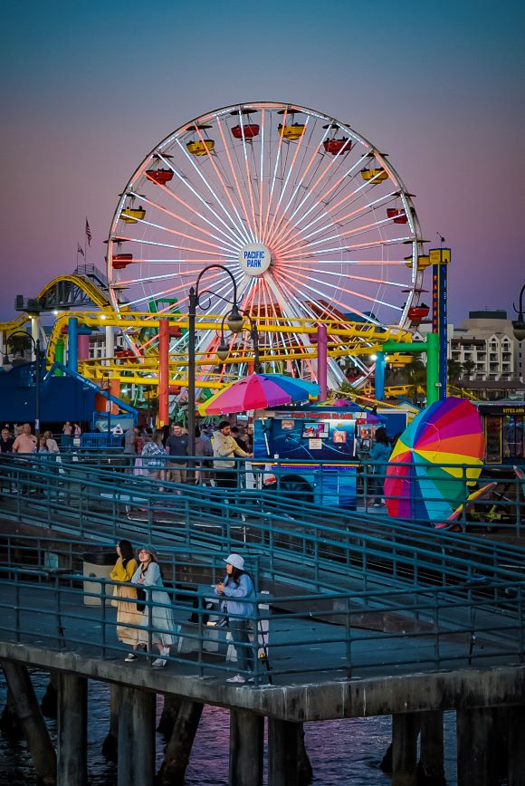 California Dreams, Santa Monica Pier