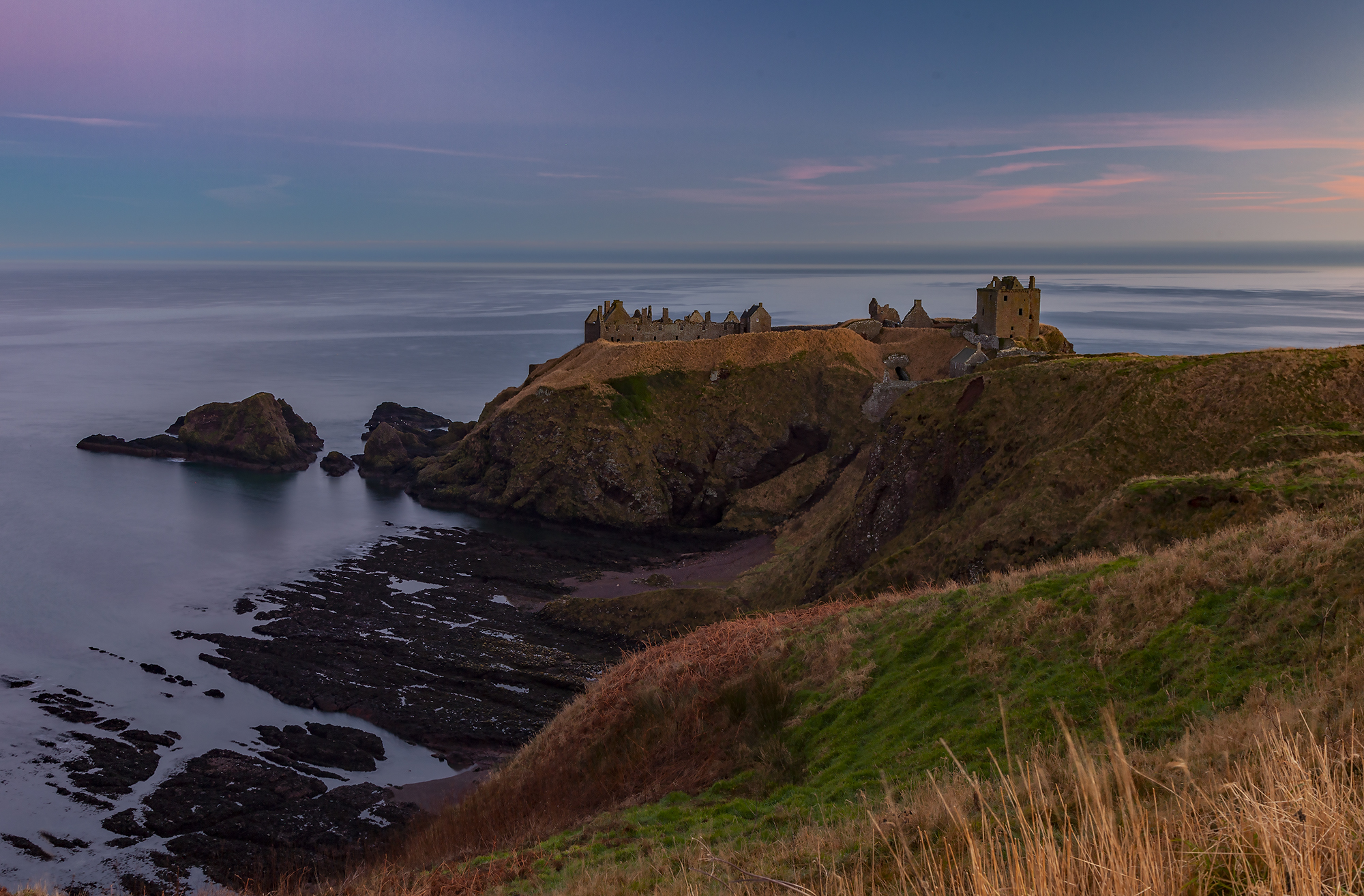 Dunnotter On The Coast By Stephen Mcdonald