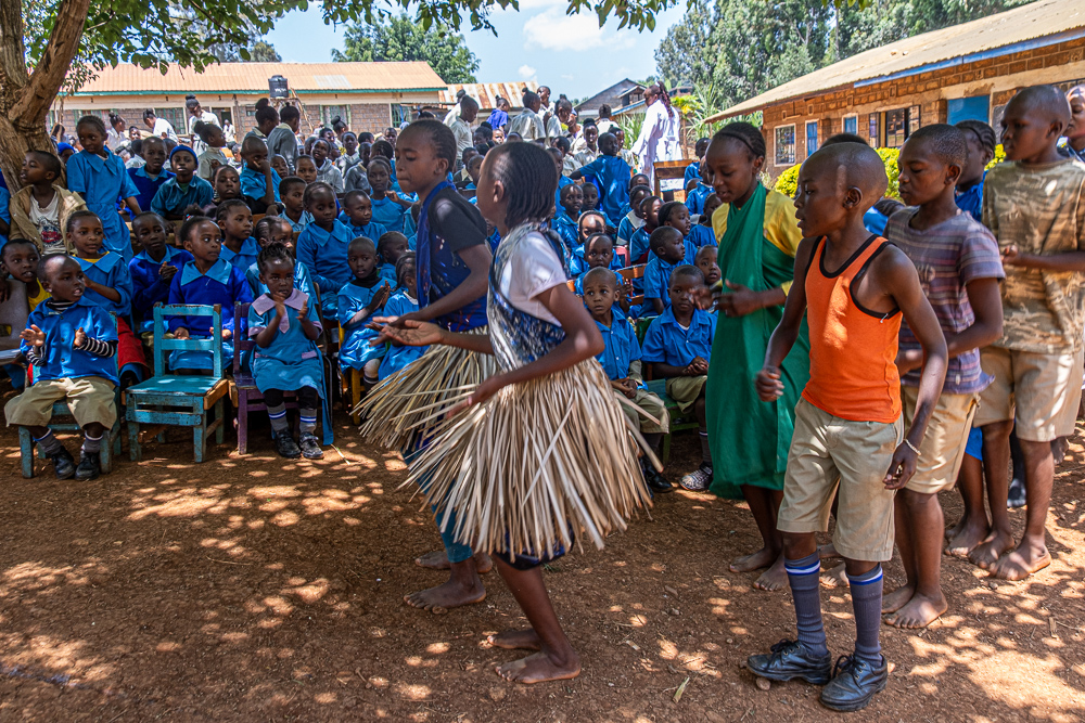 A Welcome From The Children Of Kiriani School Kenya by Jane Tearle