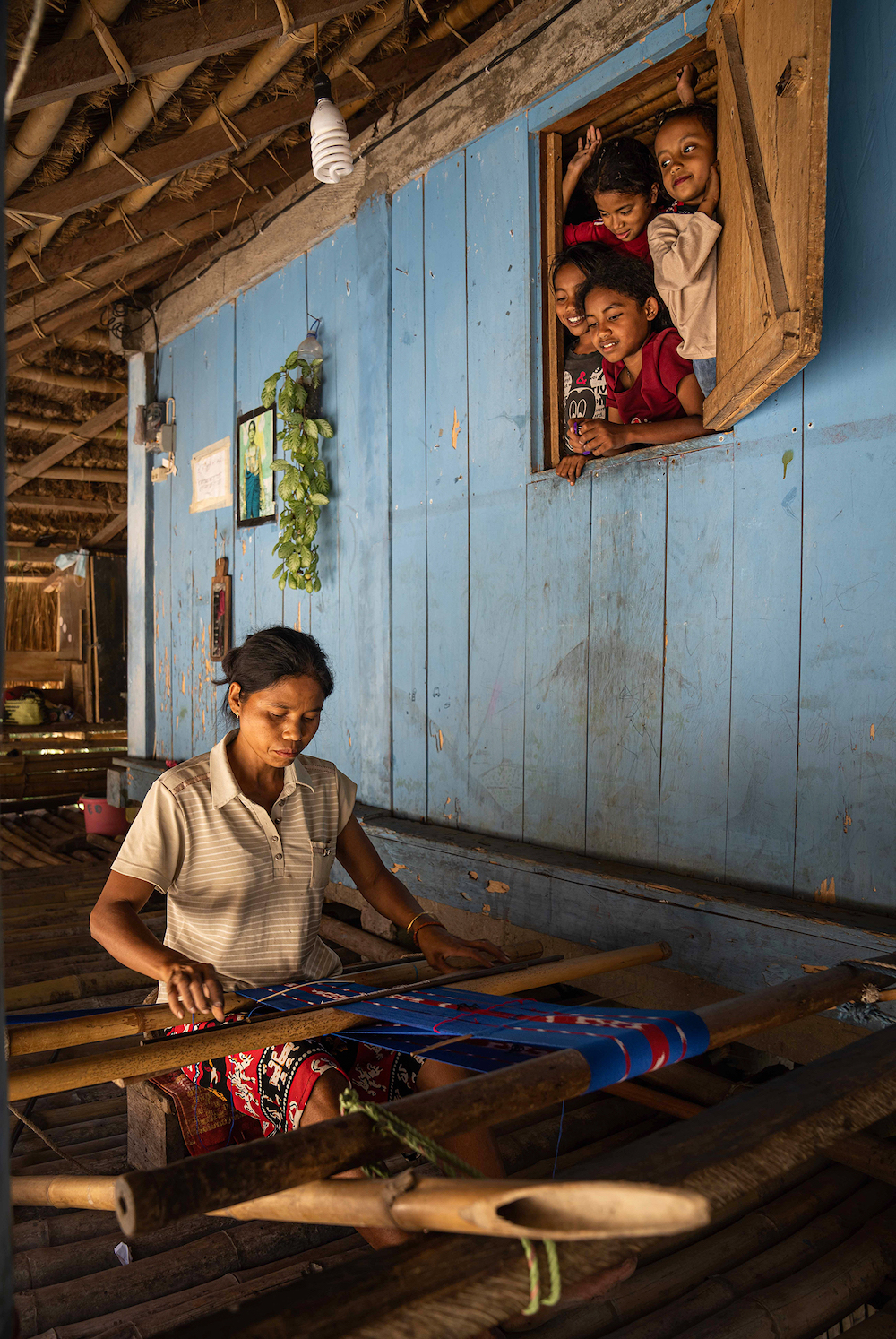 Web Sewing Lady Indonesia