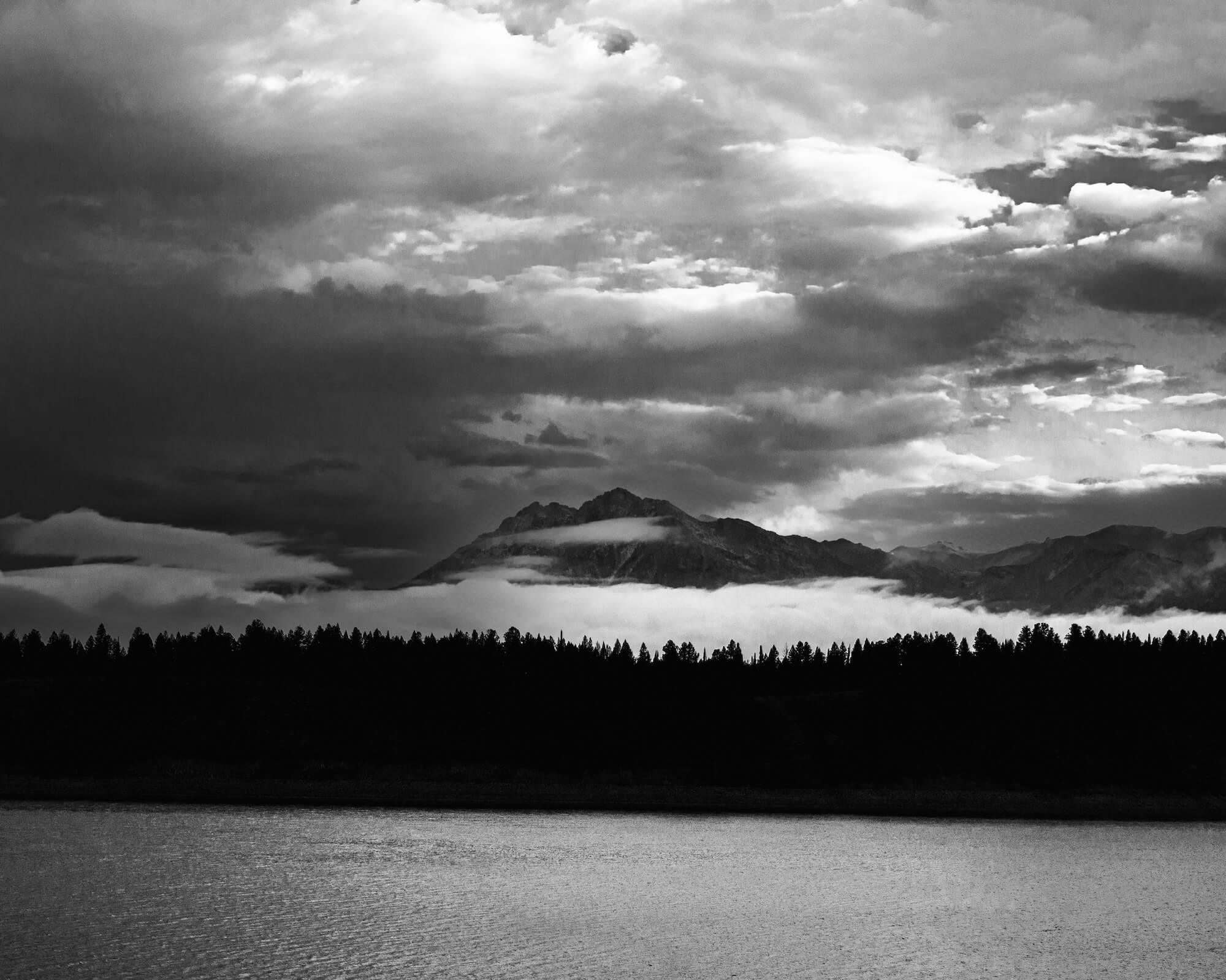 Morning Mist, Jackson Lake, Bivouac & Traverse Peaks, Grand Teton National Park, WY 2022