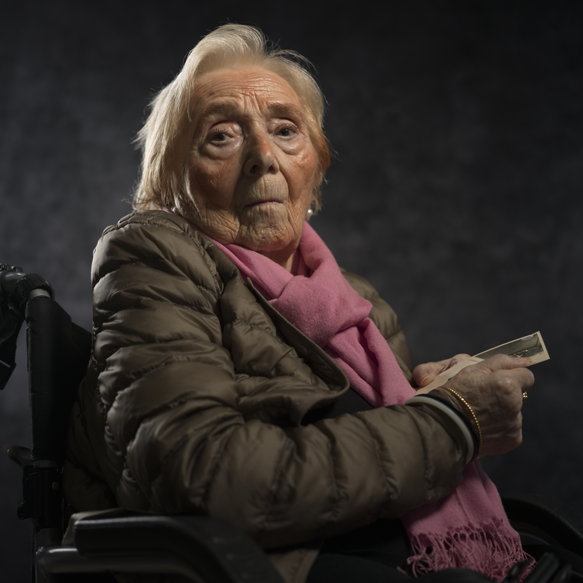 Gerda Svarny By Simon Hill Honfrps:Warner Brothers:National Portrait Gallery