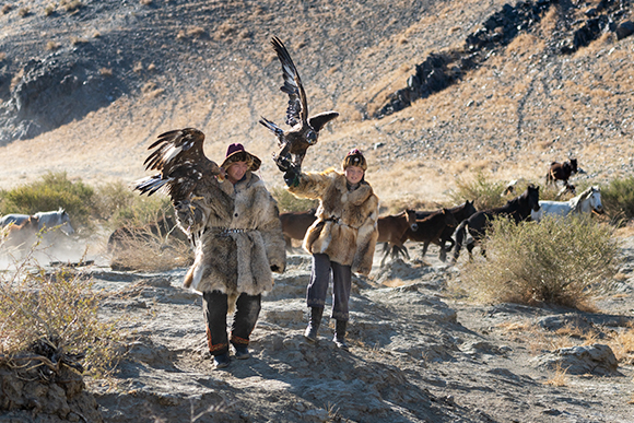 The Golden Eagle Hunters