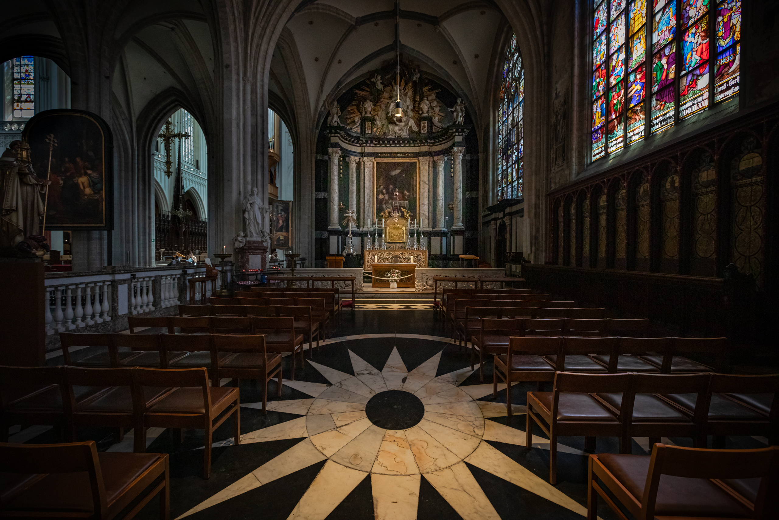 Antwerp Cathedral Carol Olerud FRPS 02
