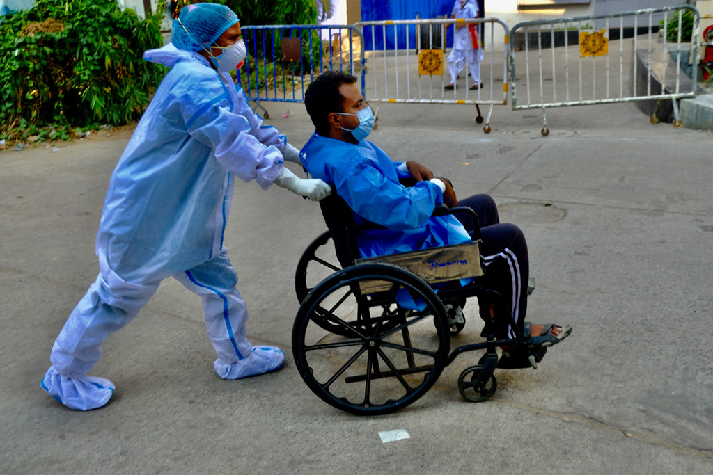 COVID 19 Patient Taken To Kolkata Hospital