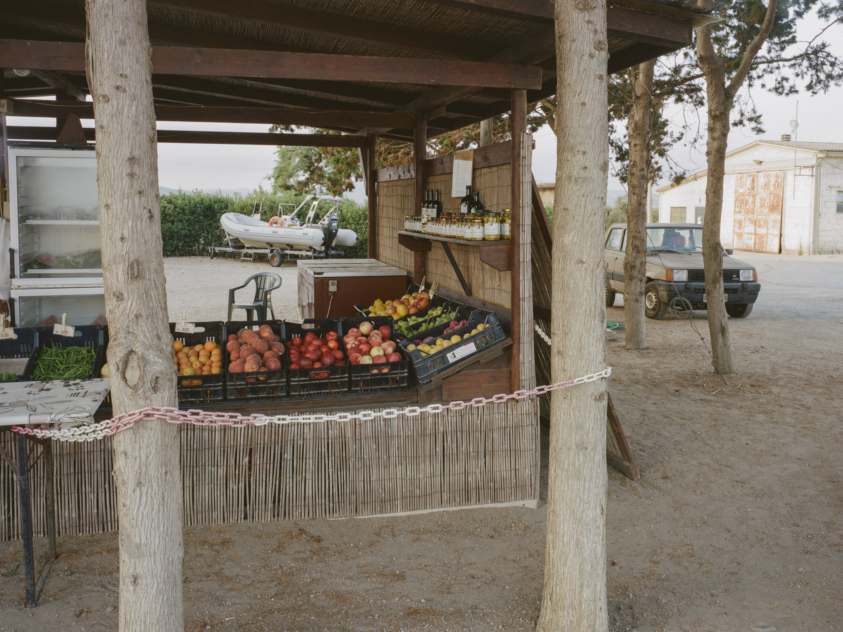Lorenzo Zandri_A local product shop right outside Capalbio Scalo_Shortlisted for the IPE 164