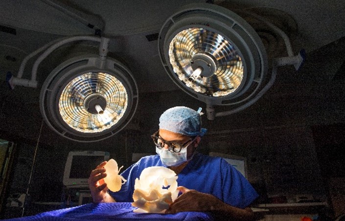 Renal transplant surgeon Pankaj Chandak in operating theatre.