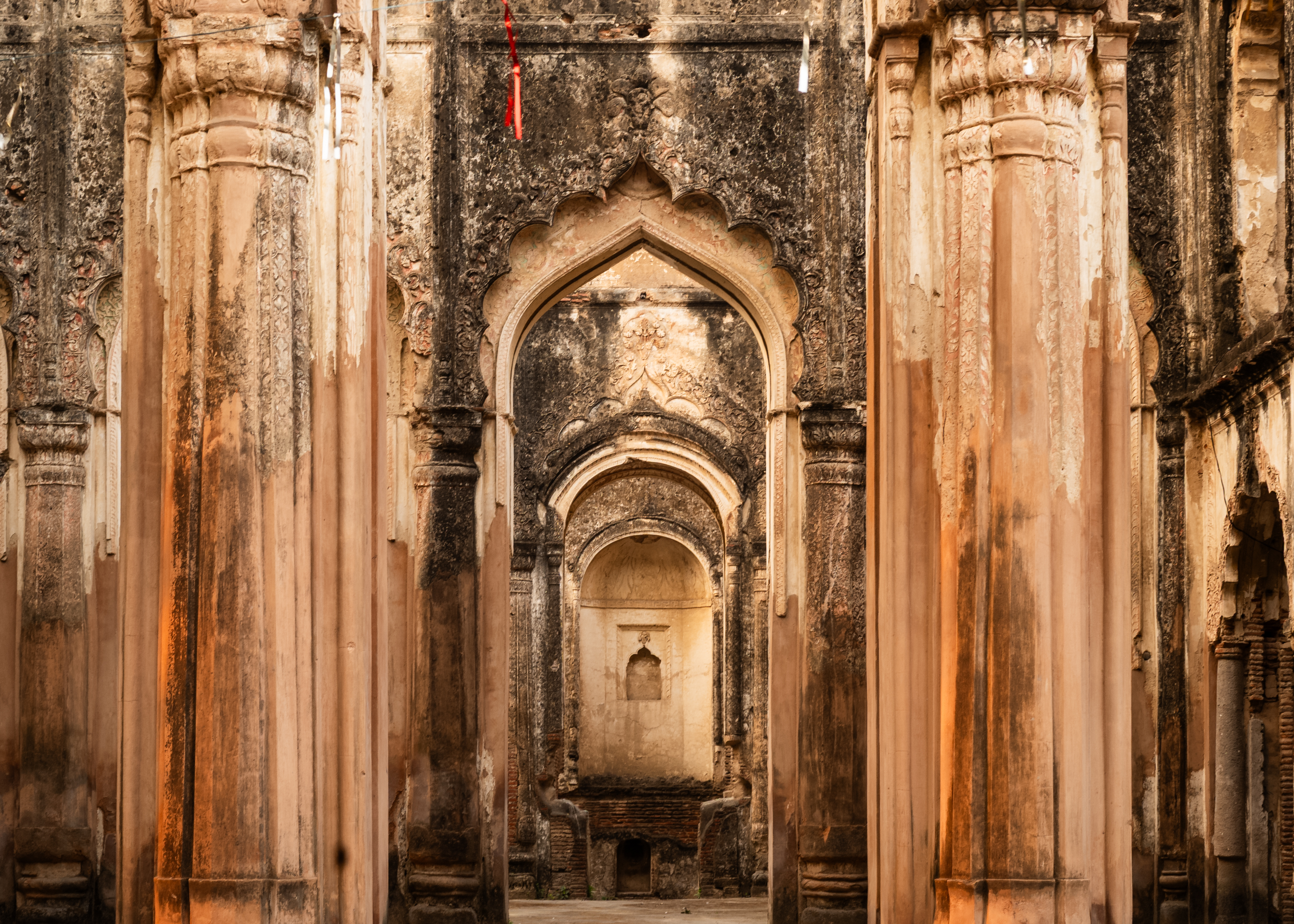 6. The Old Mosque At The Residency