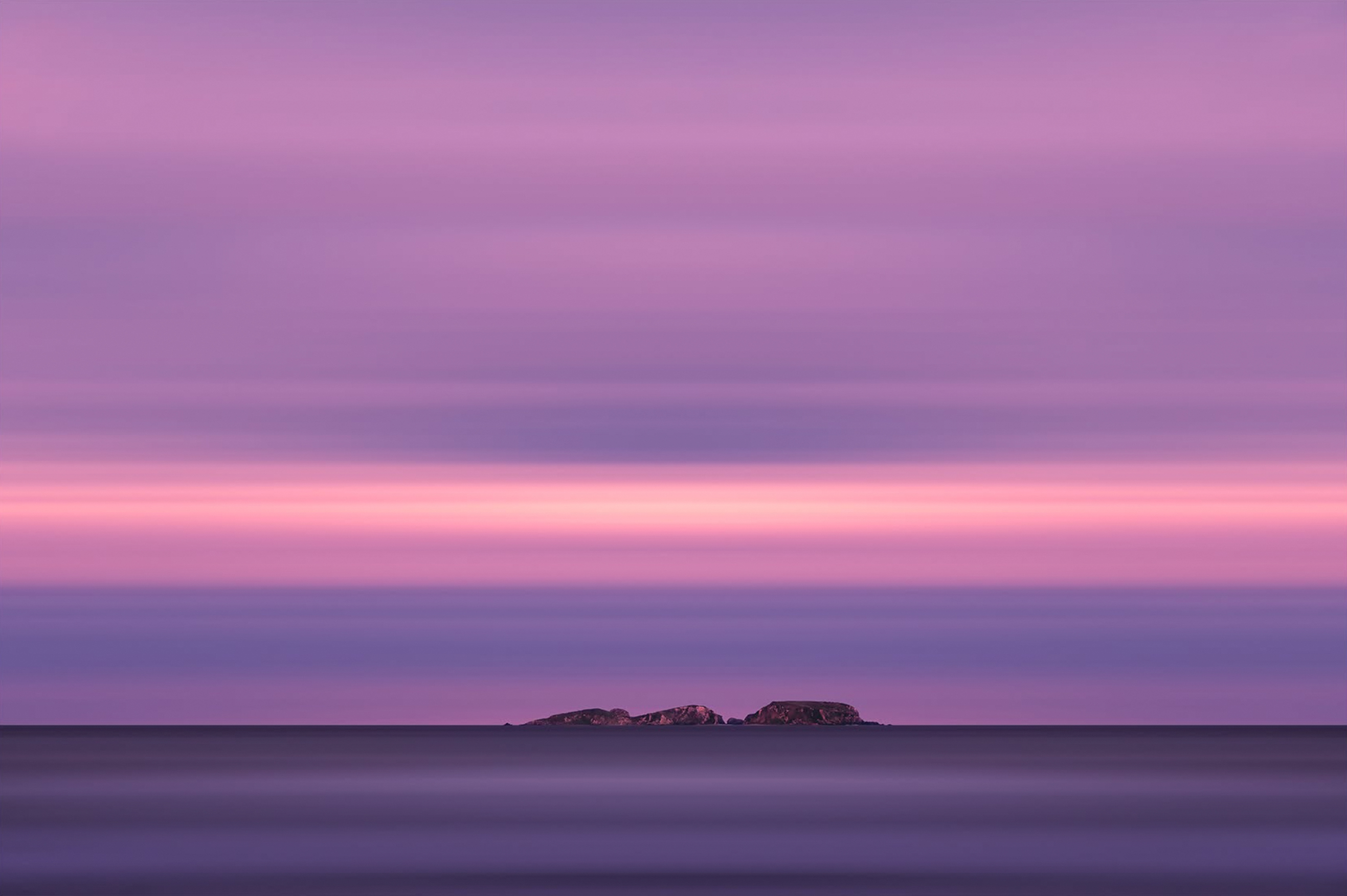 Tollgate Islands by Jacky Lee ASICI FRPS, illustrating the Minimalist Landscapes theme