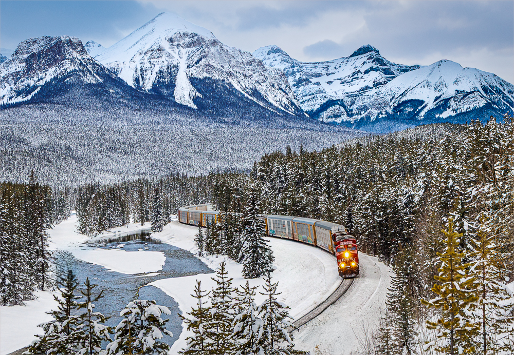 Train Through The Rockies, Banff National Park