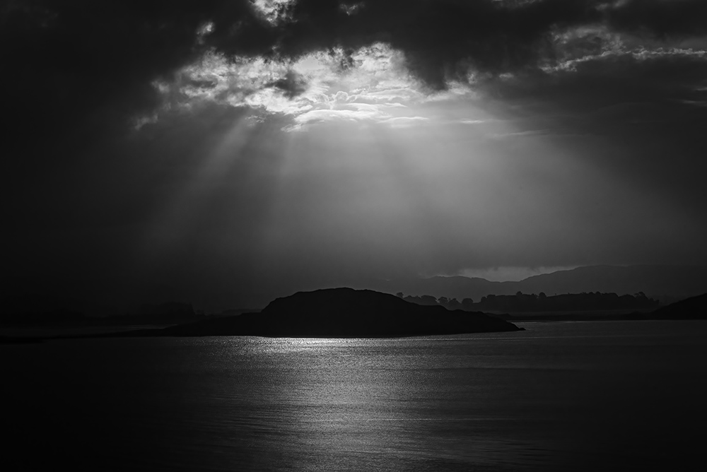 Light Over Eilean Glas