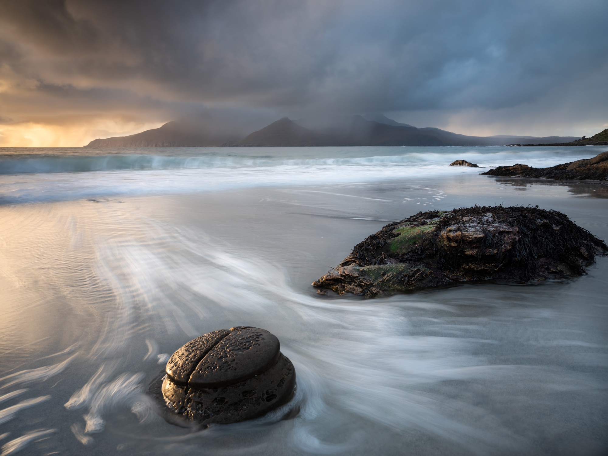 Incoming Tide, Eigg