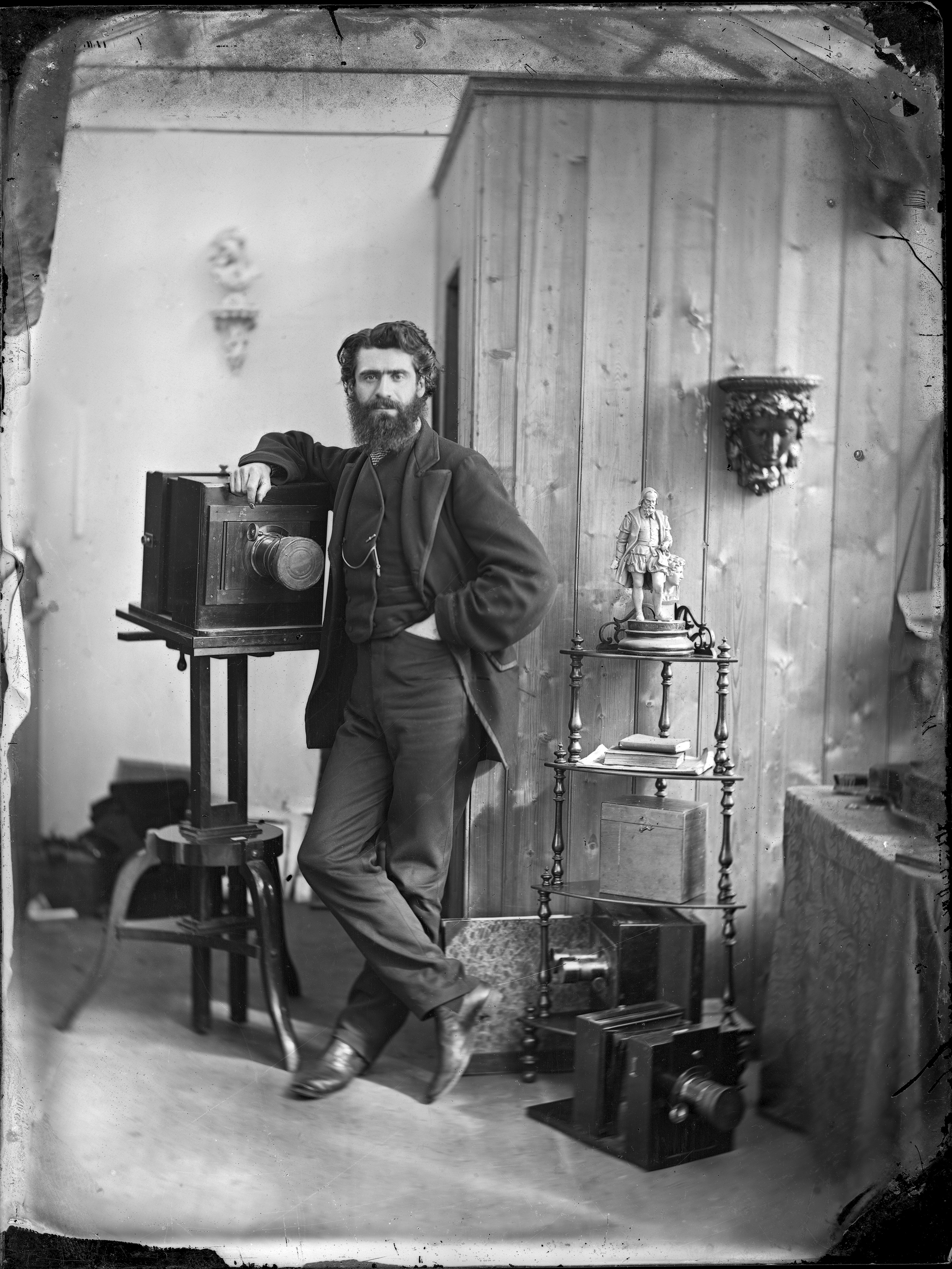 © The Wick Society / Johnston Collection / Alexander Johnston in his studio / JN43447P222