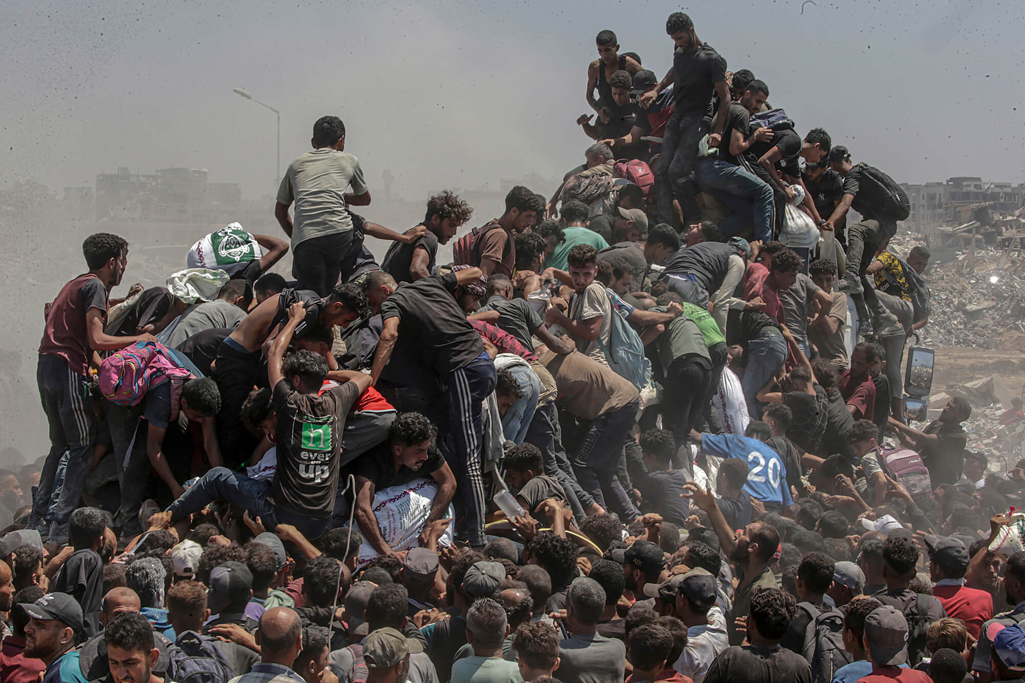 2. 002 World Press Photo Of The Year Finalist Saber Nuraldin EPA Images