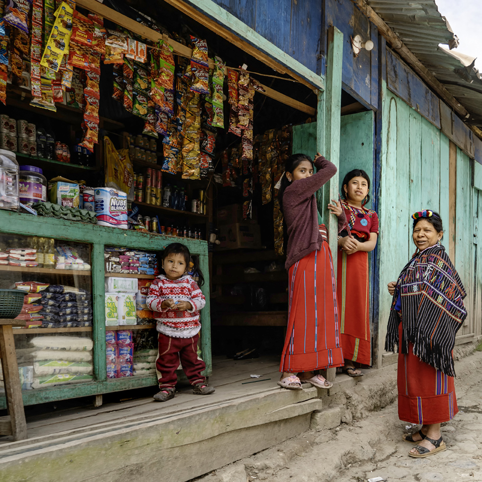 A Moment's Chat Guatemala by 