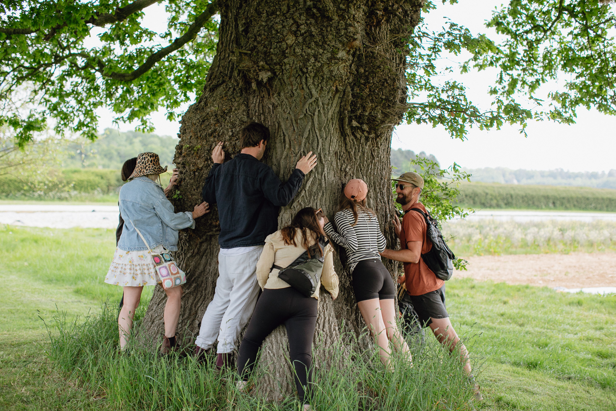 5566602 Livvi Grant Listening To The Land