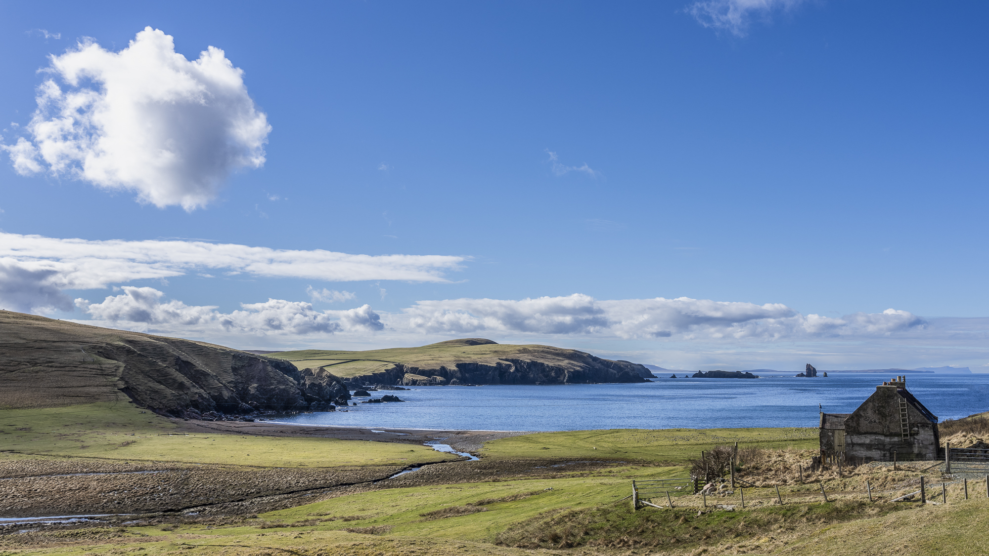 4206269 Lachlan French 10 Fair Isle Wick To Durness Sand Wick