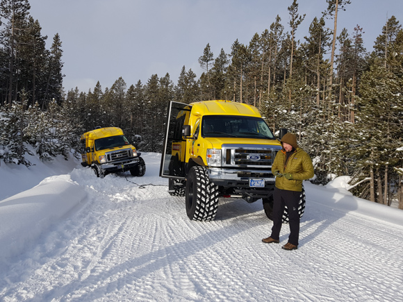 Yellowstone NP Call For Help 094009