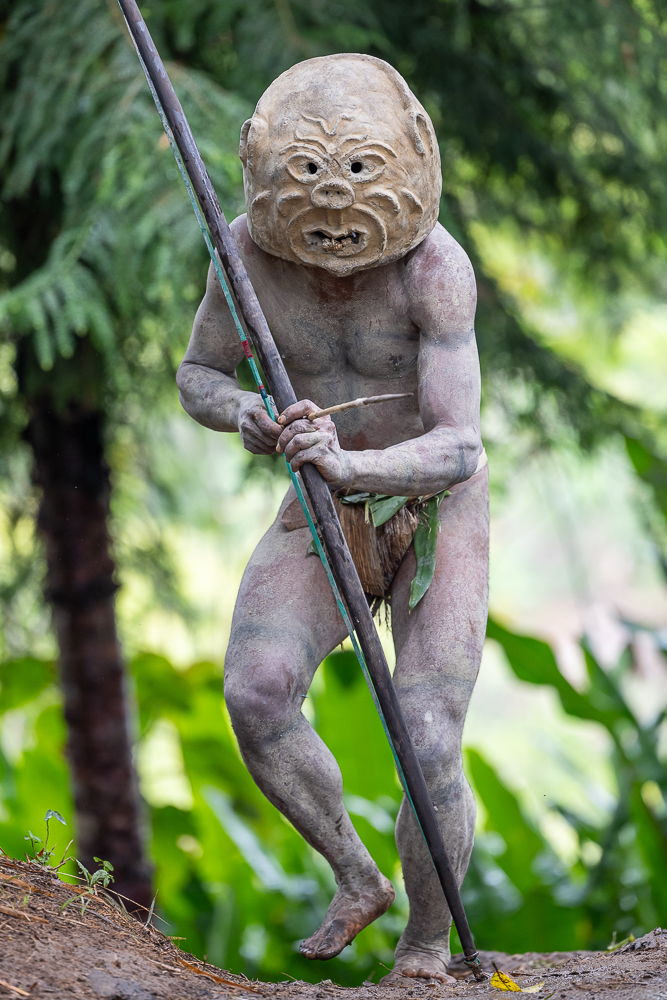 Asaro Mudmen, Eastern Highlands Province, Papua New Guinea by Thomas Andy Branson