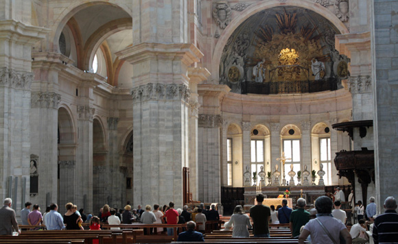 Sunday Service, Pavia, Italy