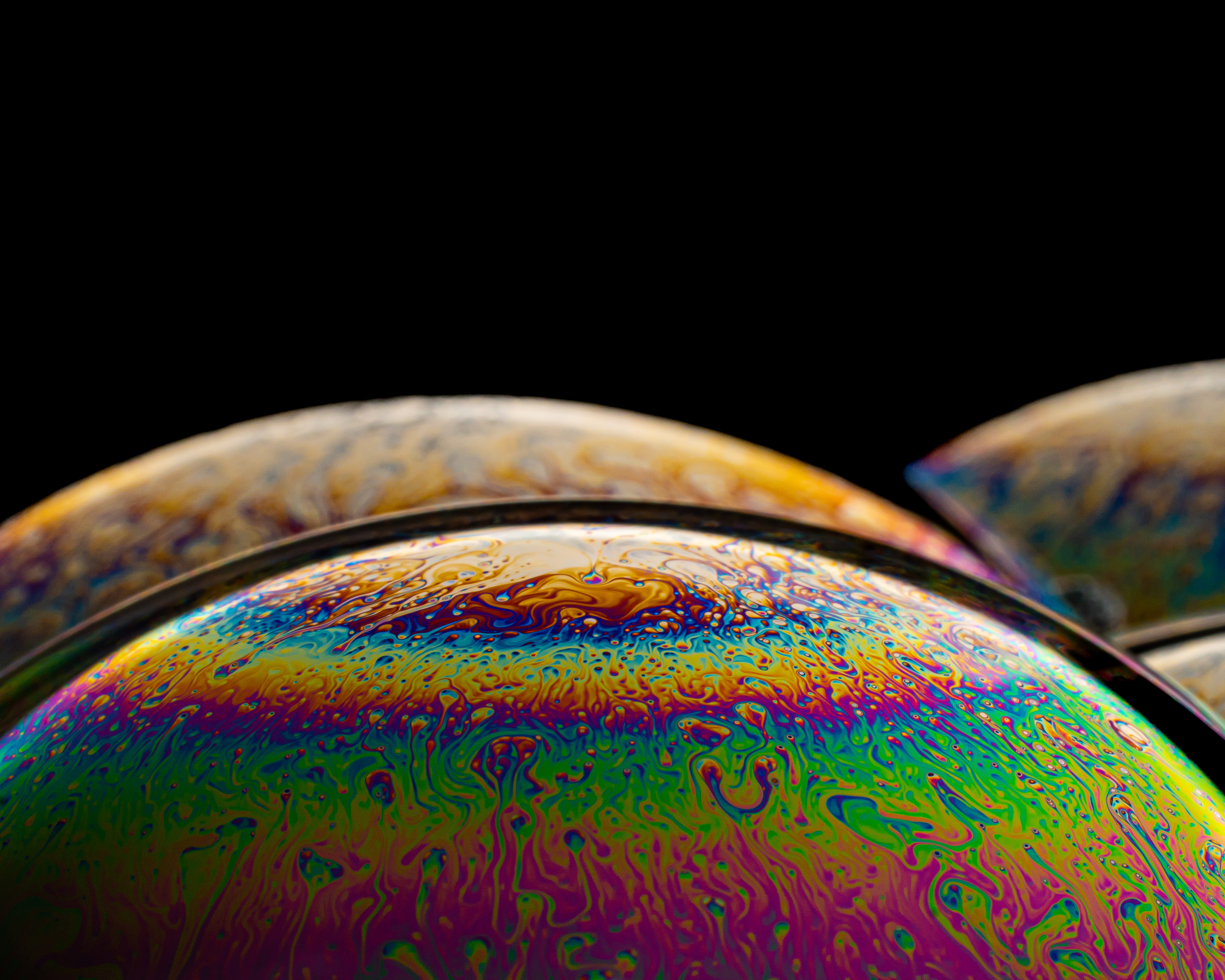  Winner Under 18 The Beauty Of Soap Bubbles By Kelly Zhang