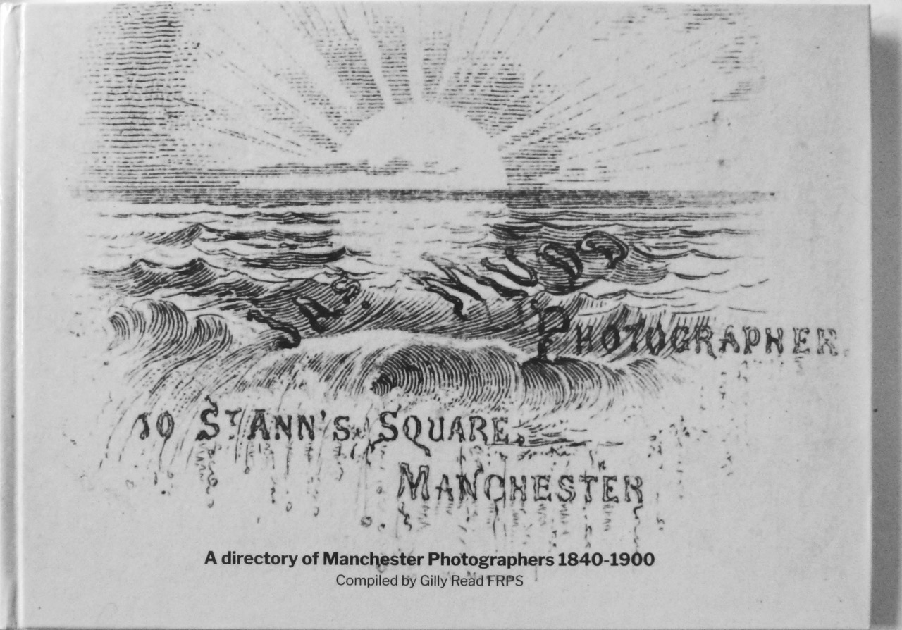 Read Gilly Manchester Cartes Large