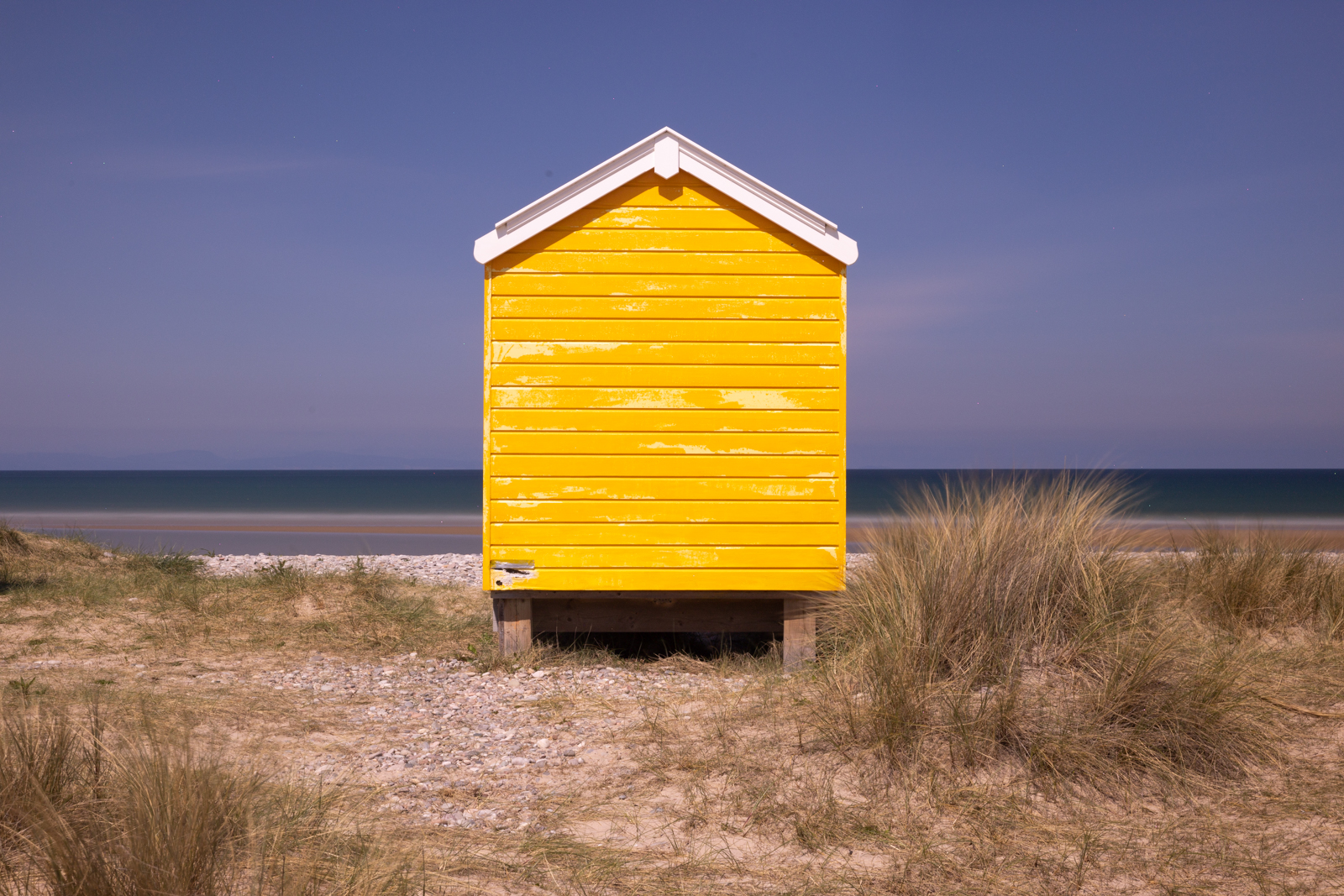 3404724 Dave Lynch The Beach Hut