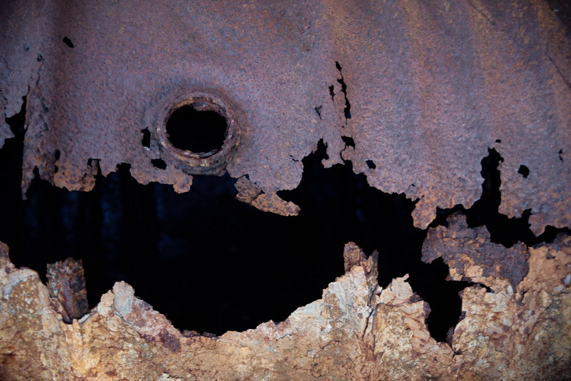 2602 Steve Oakes Oil Can For Web