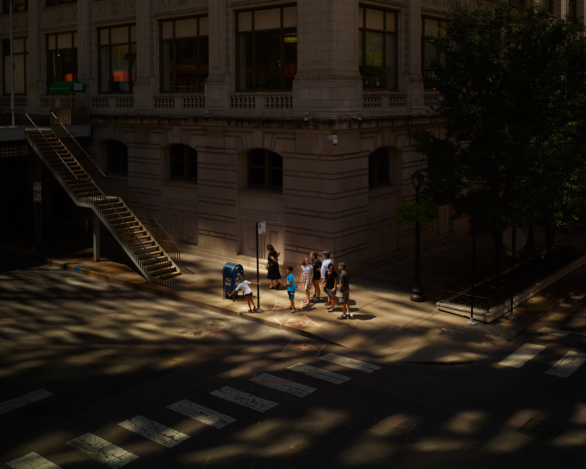 Kellett_Oli_Cross Road Blues_BRONZE_(Hubbard_St,_Chicago)