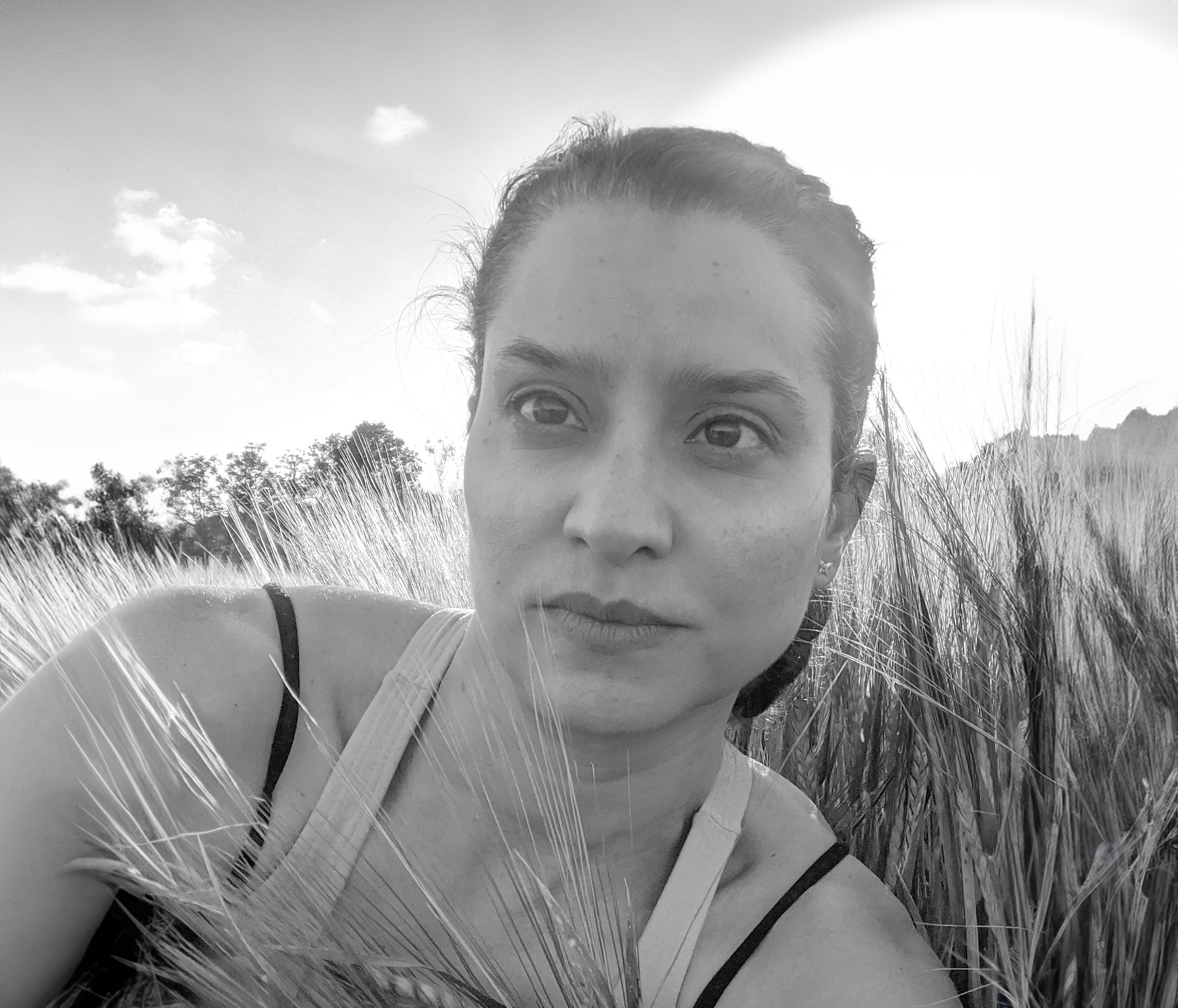 Profile Pic Marilene Ribeiro Self Portrait 02