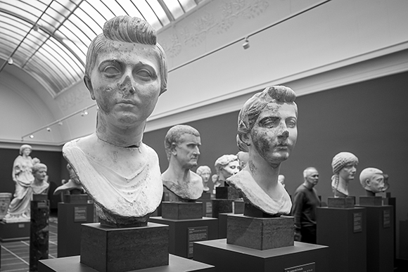 Head Count, Glyptoteket Museum, Copenhagen by Bob Chiu