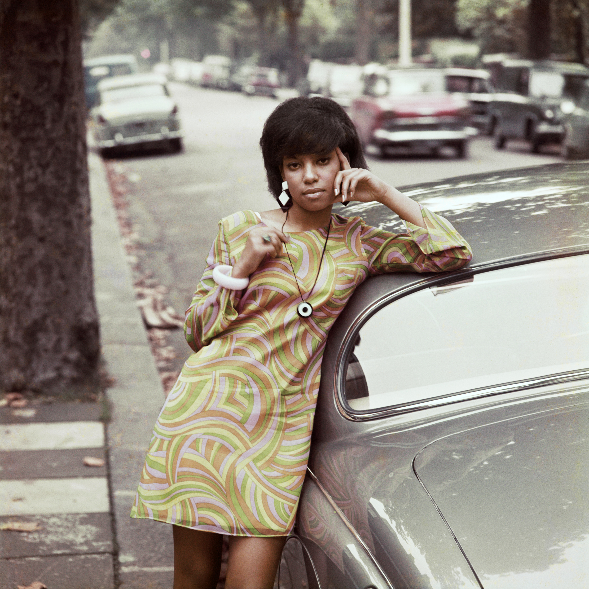 © James Barnor, courtesy of Autograph / Drum cover girl Erlin Ibreck, 1966, London. 