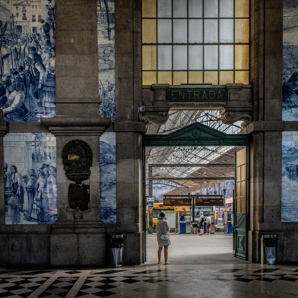 Sao Bento Station, Porto DAVID POLLARD ARPS