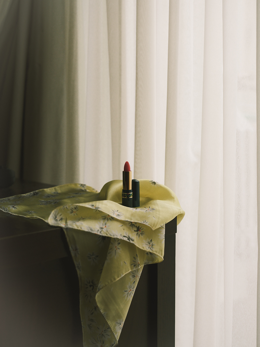 Chen_Léa_Bullet_Lipstick