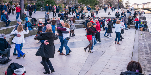 Sunday Morning On The South Bank, Paris by Lachlan French
