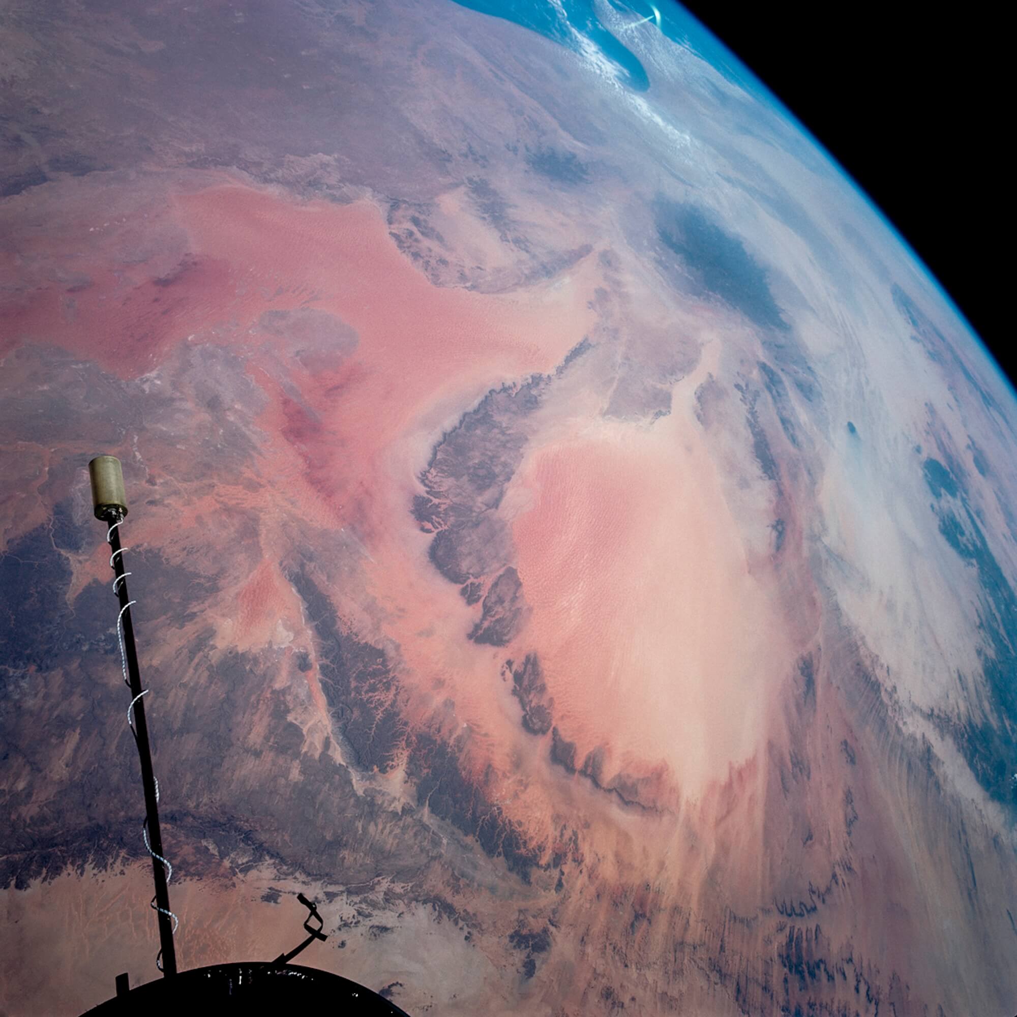 3 Our Planet Gemini 11 FOR ONLINE Andy Saunders Apollo Remastered