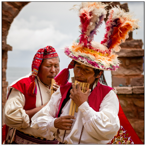Taquileños Island Pipe Music