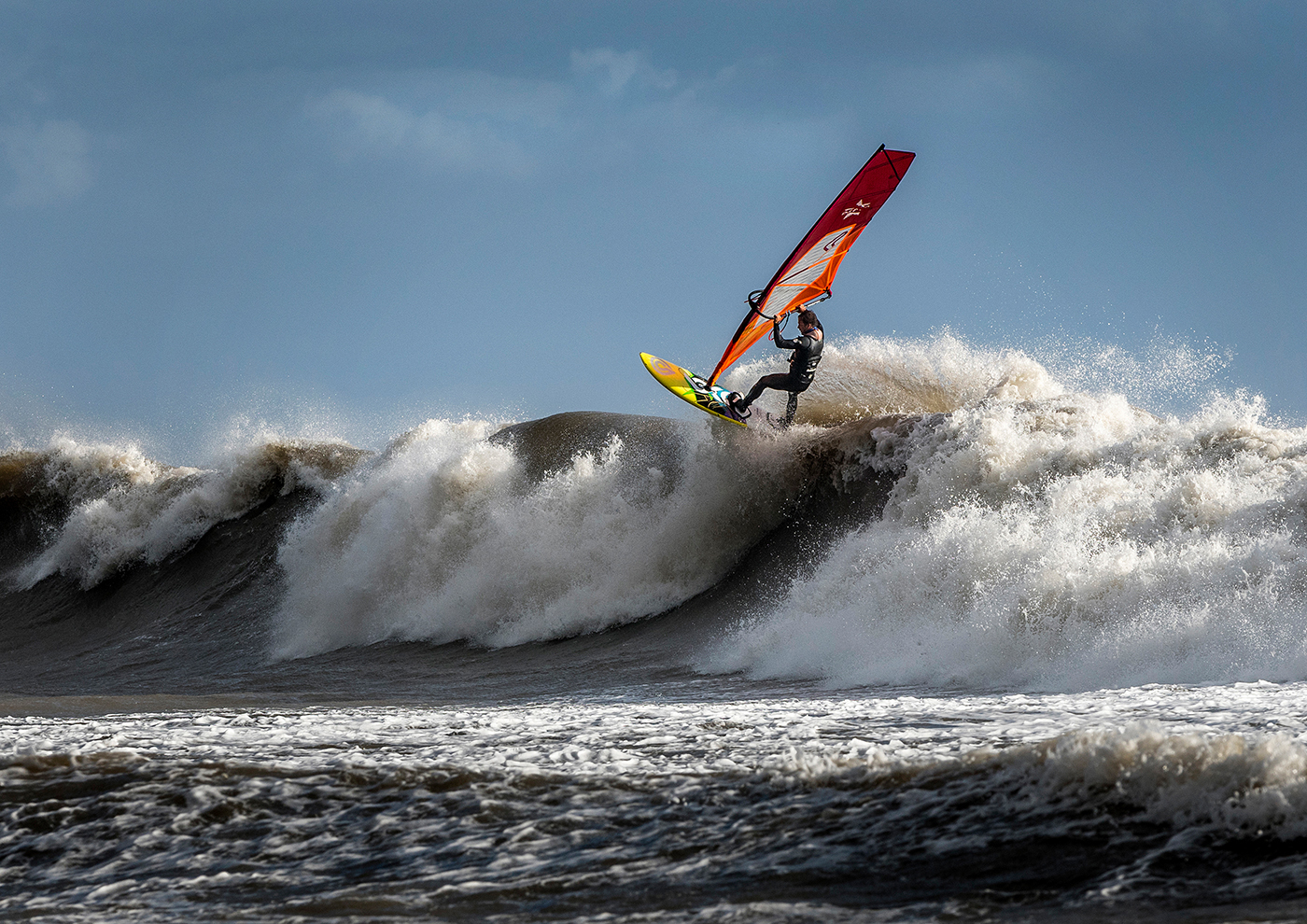 14 B Big Wave Windsurfing