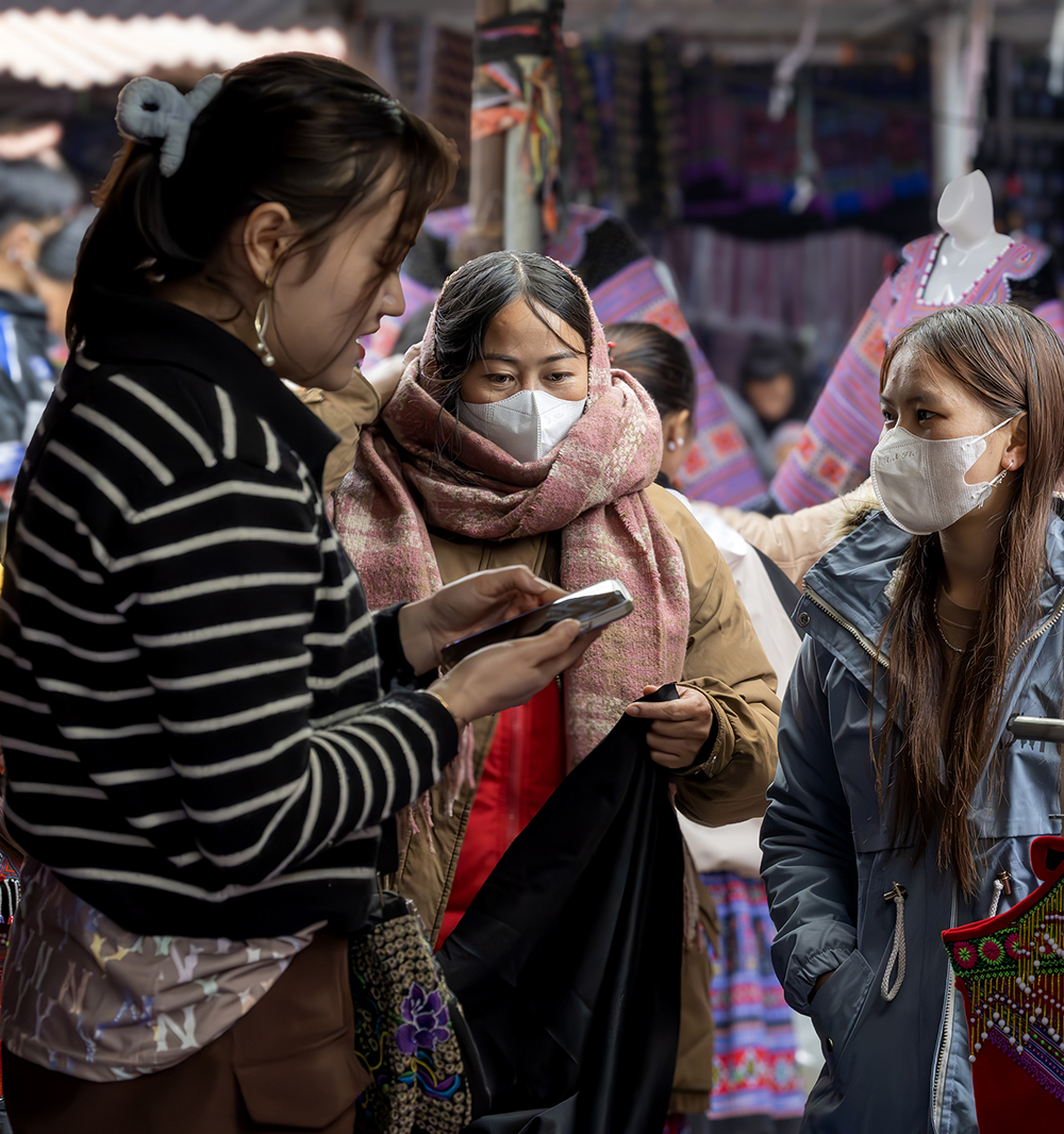 Awaiting The Total Bill, Pa Co Market, Mai Chau, Vietnam by John Speller